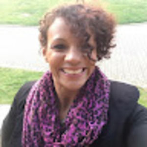 Meet your Posher, Cynthia